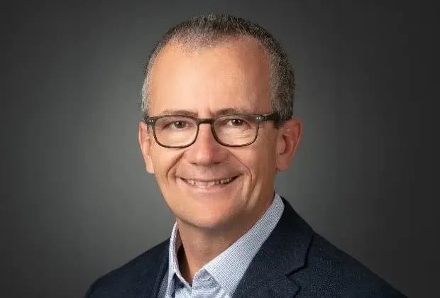 Dr. Oliver Jung