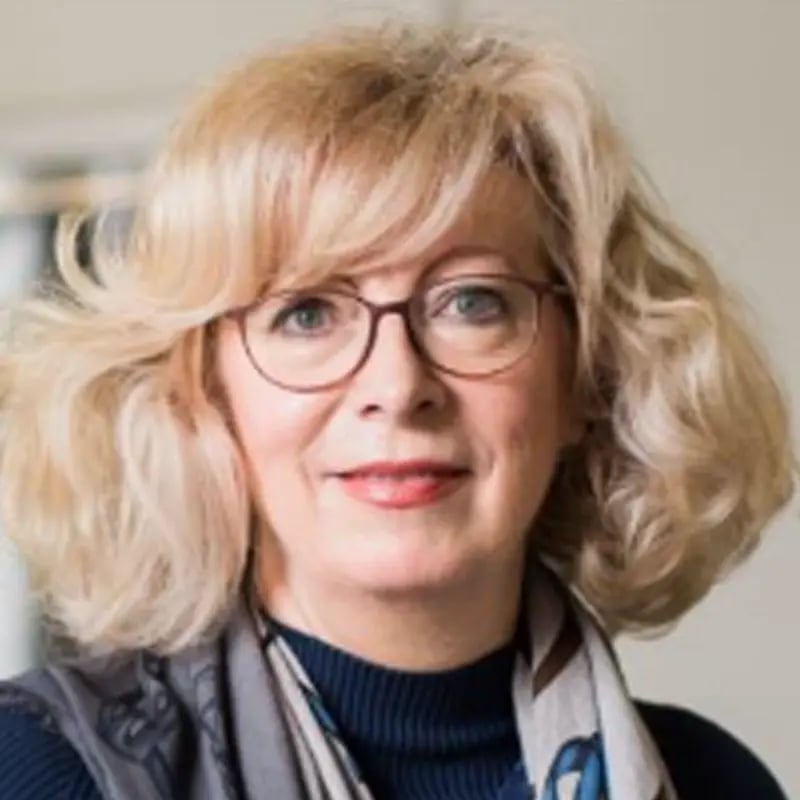 PR MARIANNE DIETERICH