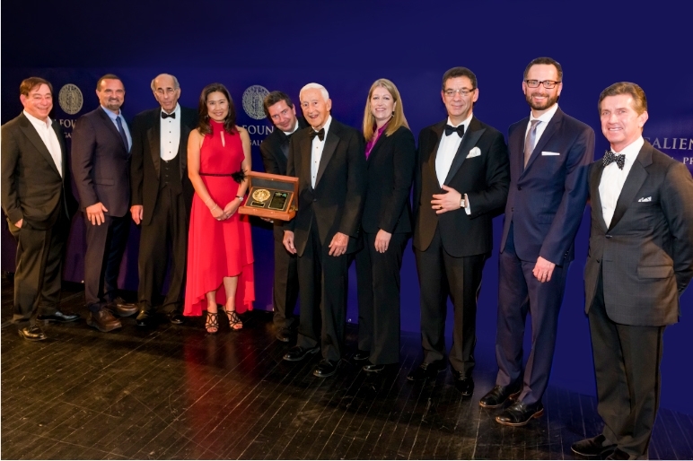 Roy_Vagelos_Pro_Bono_Humanum_Award_Winners_2021