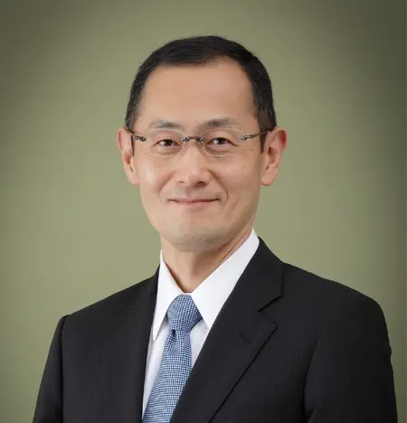 Shinya_Yamanaka_450