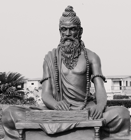 sushruta-statue-7873BW_sm